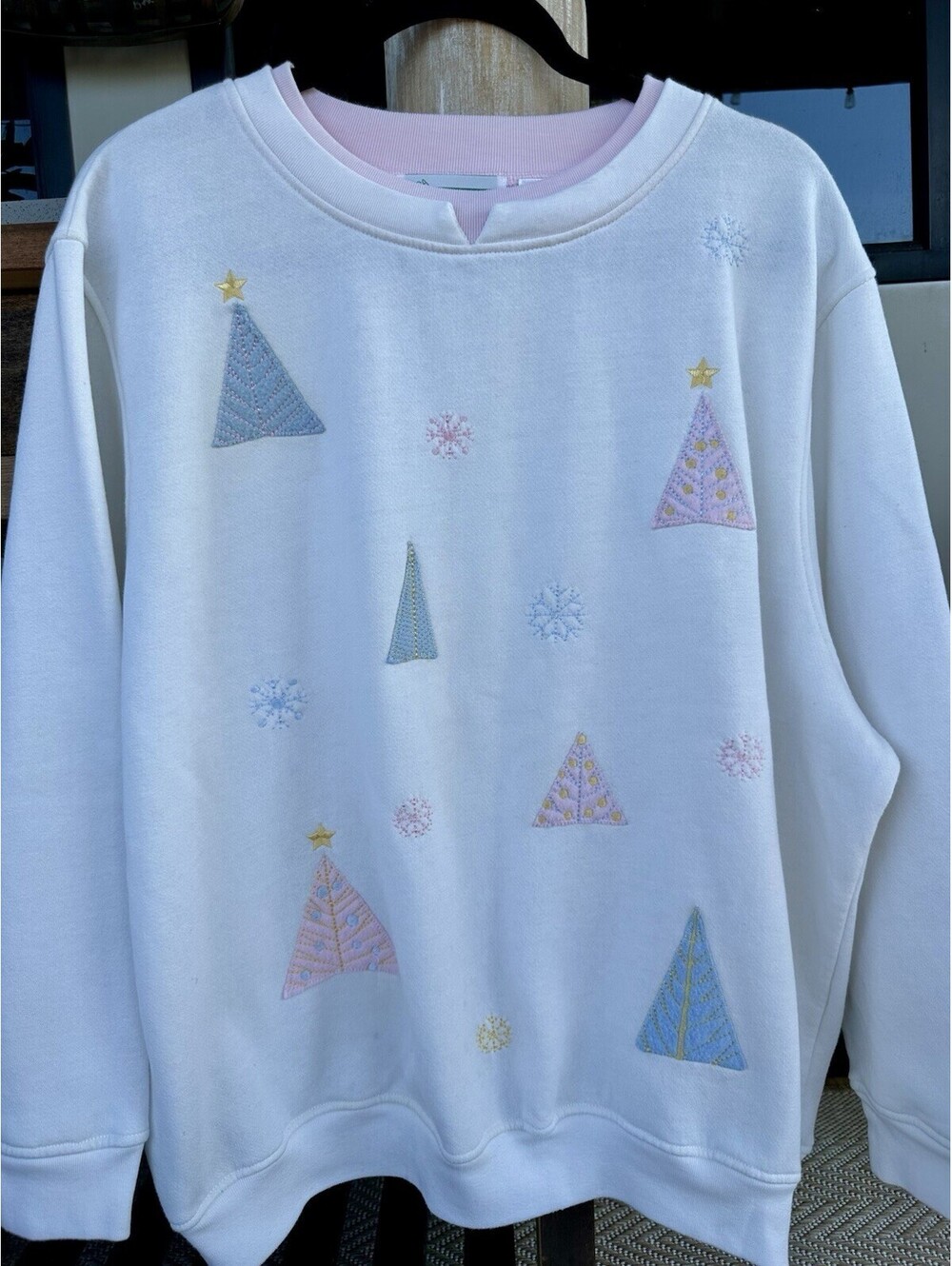 Vintage Extra Shenanigans 2XL Embroidered Christmas Pullover